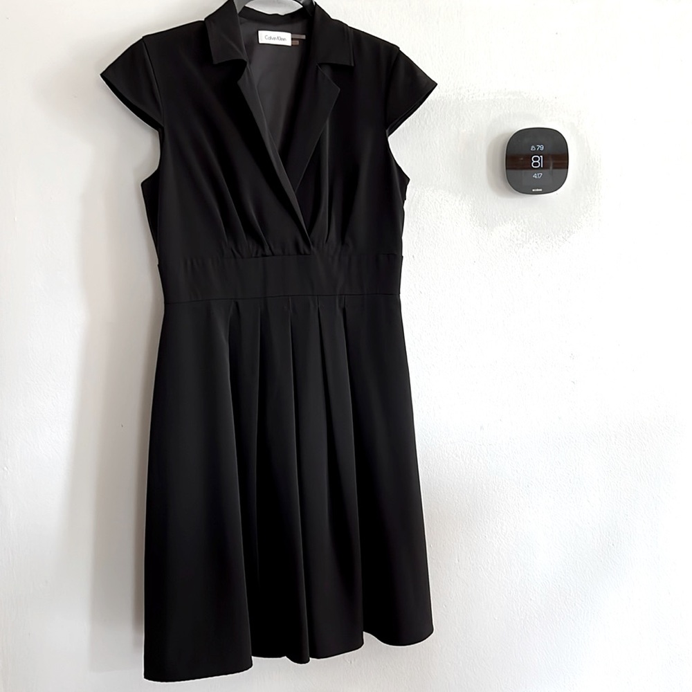 Calvin Klein STUNNING black crossover bodice A-line dress ❤️‍🔥